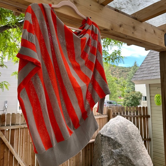 Anthropologie Moth Asymmetrical Drapey Sweater Top Dolman Sleeves Medium - Picture 7 of 11